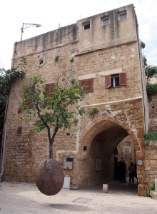 The floating tree art piece in Jaffa