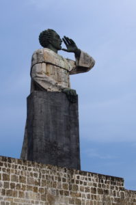 Sculpture at the Malecon