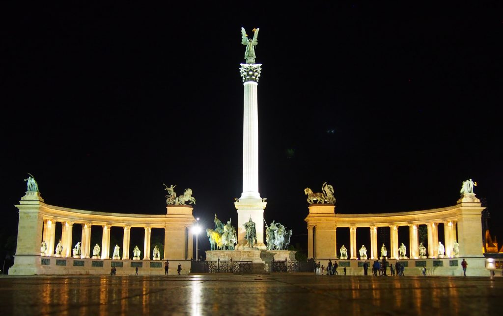 Heroes Square